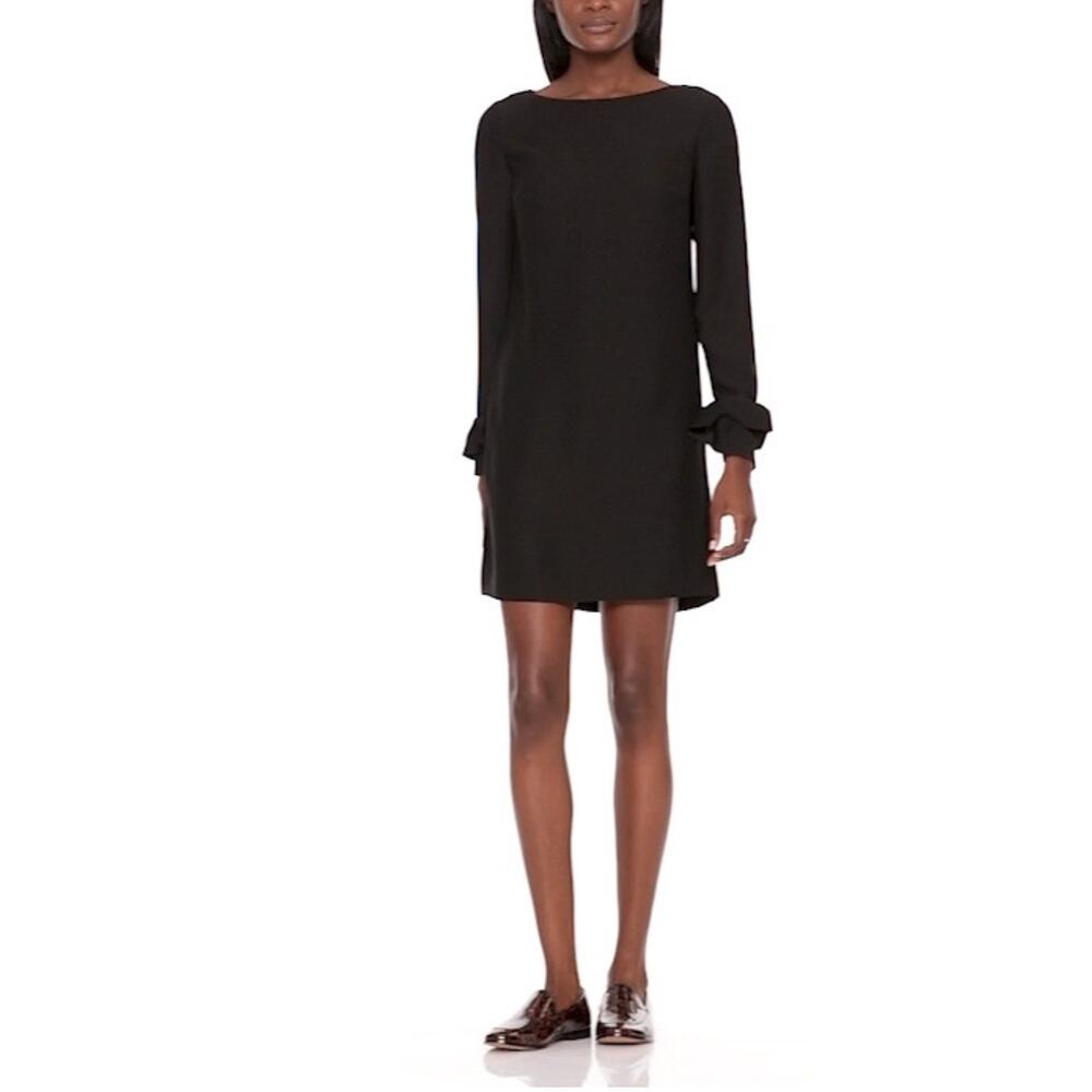 Banana Republic - Ruffle-Cuff Button-Back
Dress / 4P / Black
